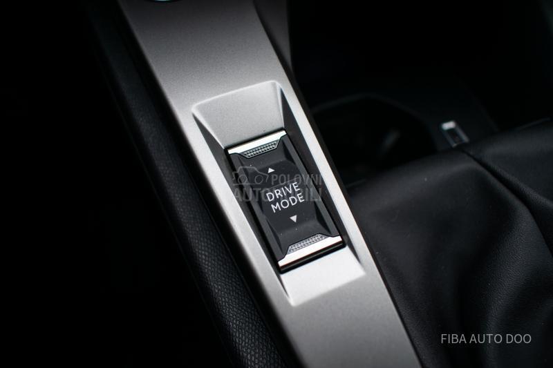 Peugeot 308 1.2 Sport Mode
