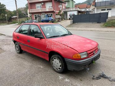 Opel Astra F 