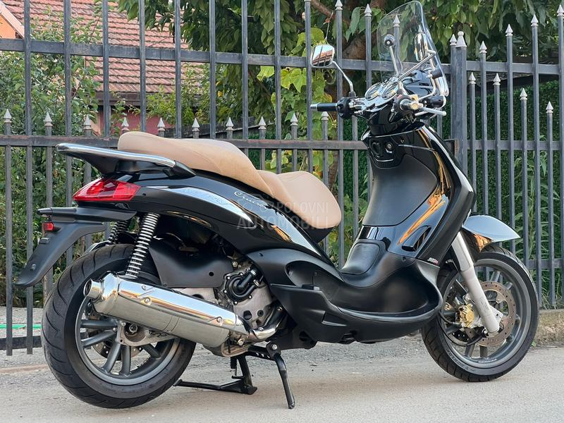Piaggio Beverly Cruiser 500ie NOV