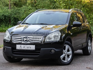 Nissan Qashqai 2.0 4x4/PANO/7.SED