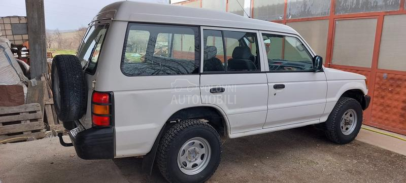 Mitsubishi Pajero 