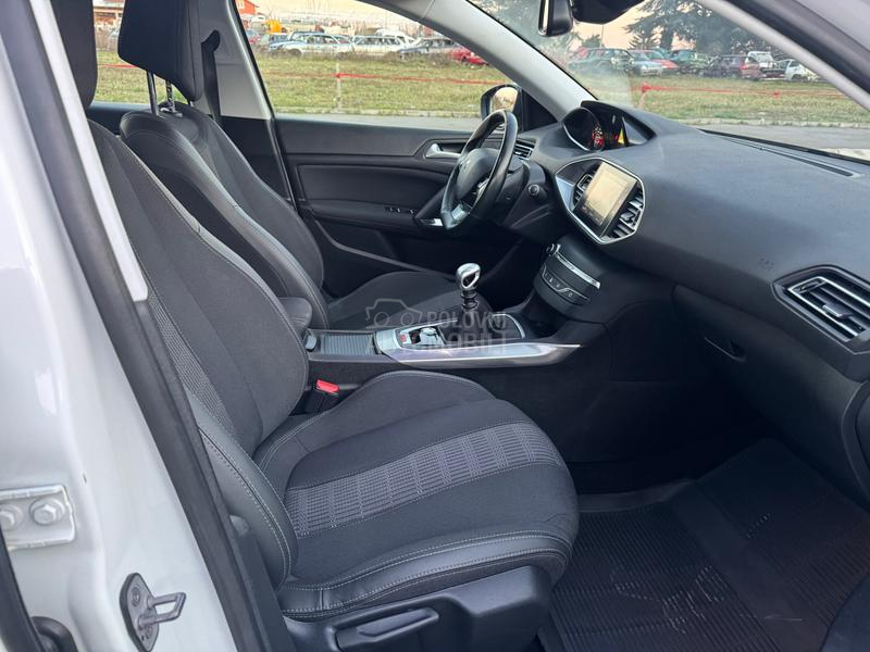 Peugeot 308 ALLURE 1.5 PERFECTAN