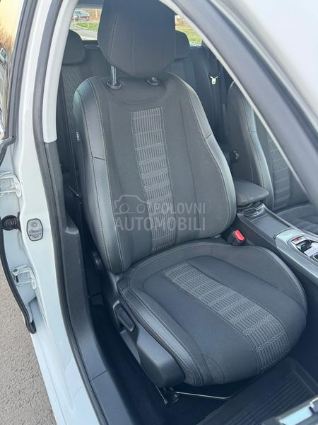 Peugeot 308 ALLURE 1.5 PERFECTAN