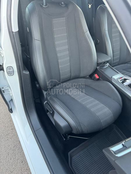 Peugeot 308 ALLURE 1.5 PERFECTAN