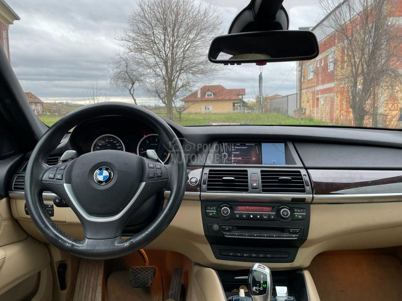 BMW X6 TERETNO VOZILO