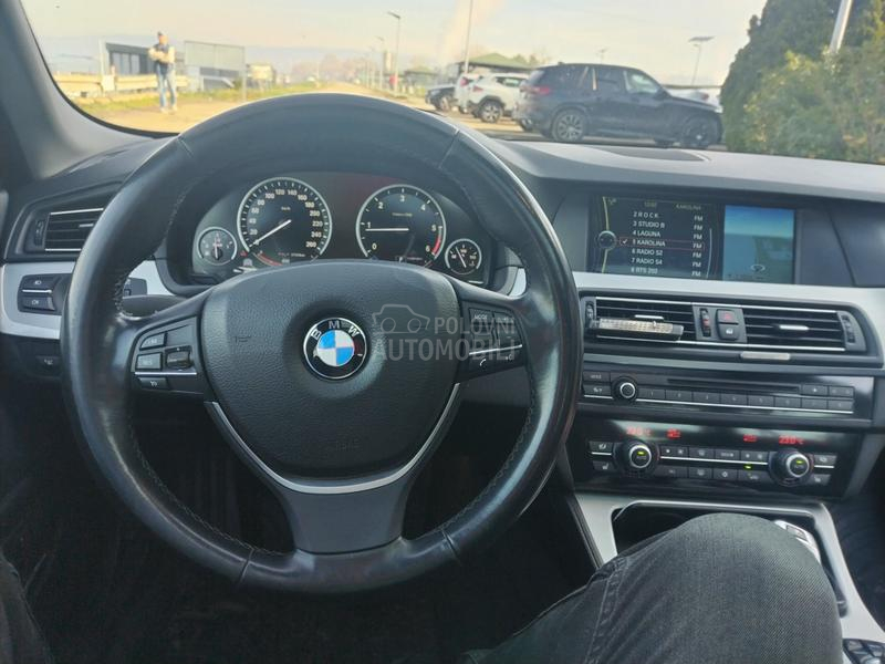 BMW 520 520 D AUTO.