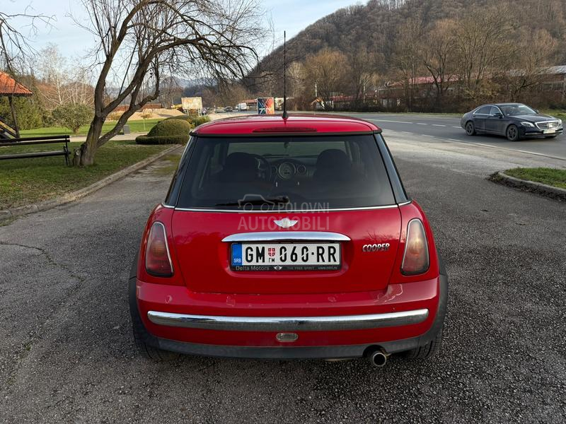 MINI Cooper 