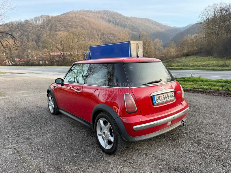 MINI Cooper 