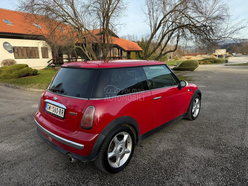 MINI Cooper 
