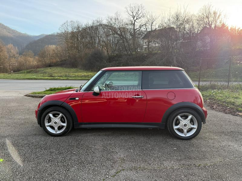 MINI Cooper 