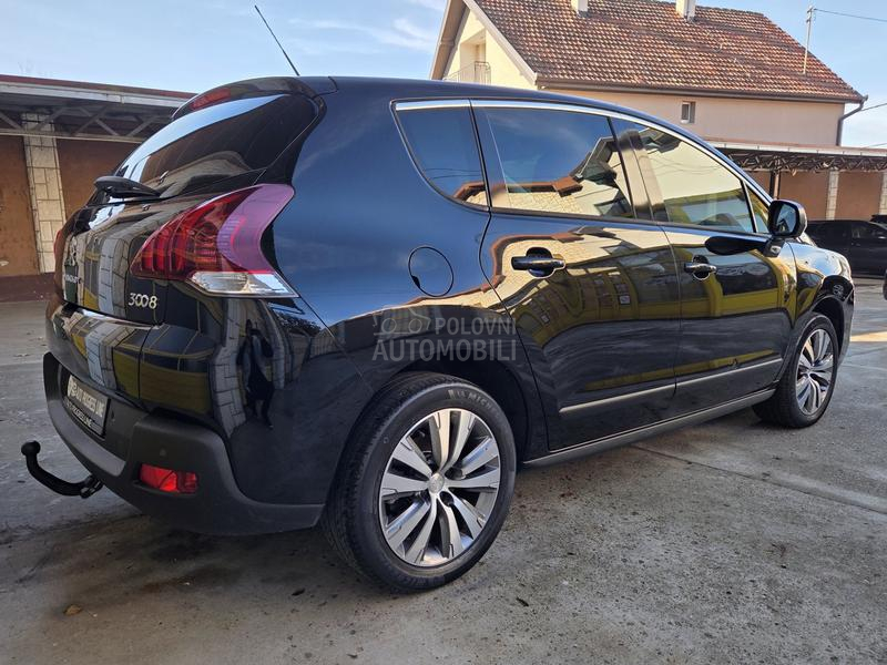 Peugeot 3008 1.6HDI/PANO/SERV