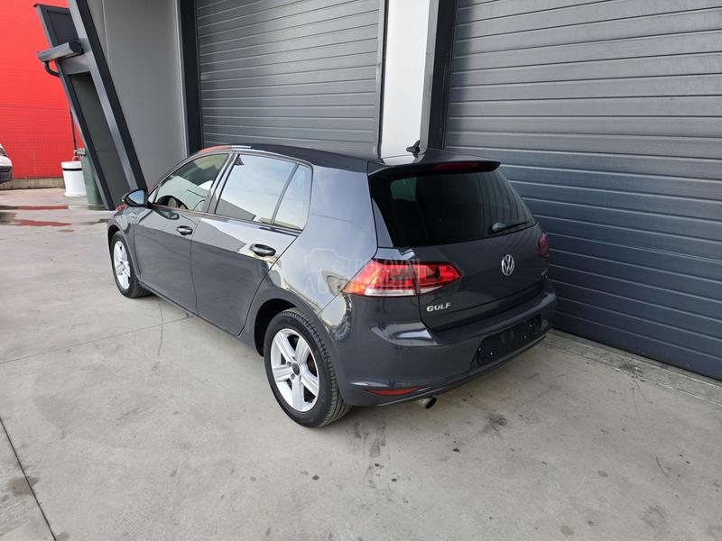 Volkswagen Golf 7 1.6 TDI DSG HIGHLINE