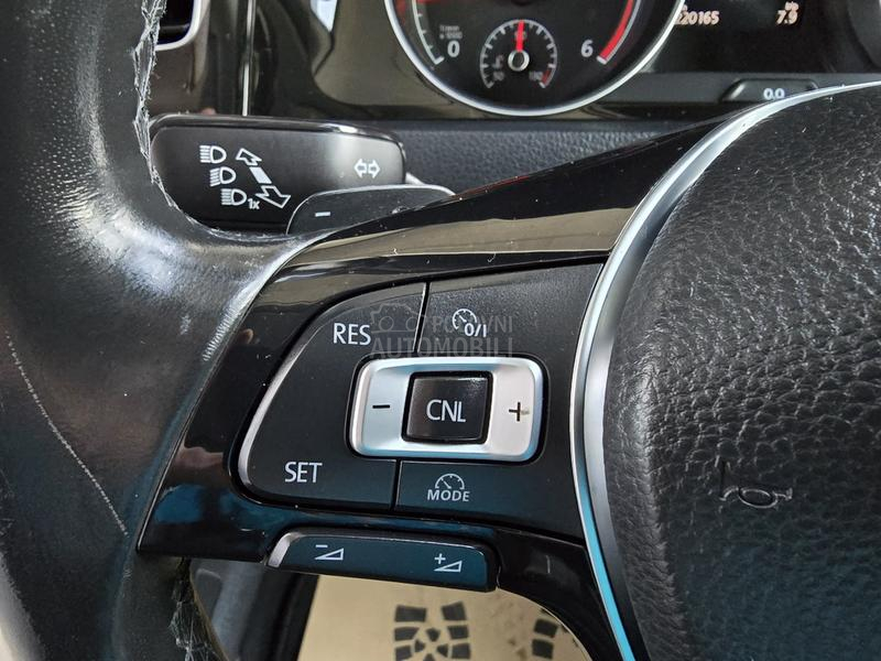 Volkswagen Golf 7 1.6 TDI DSG HIGHLINE