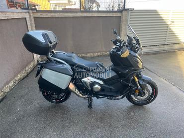 Honda xadv
