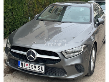 Mercedes Benz A 180 MBUX/Pan/Autom
