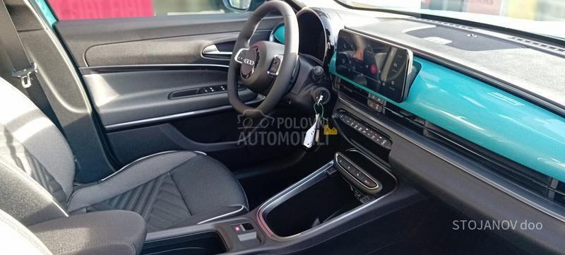 Fiat 600 ICON HYBRID 1.2 DC6