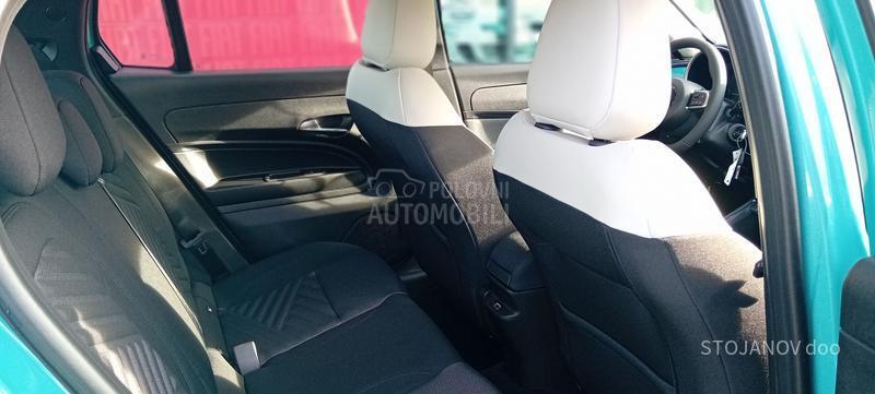 Fiat 600 ICON HYBRID 1.2 DC6