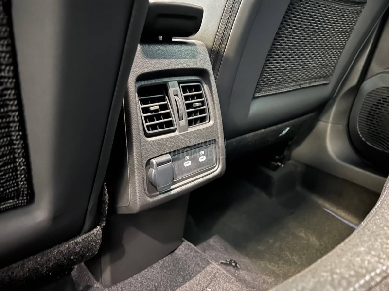 Renault Symbioz Techno MHEV 140 hp