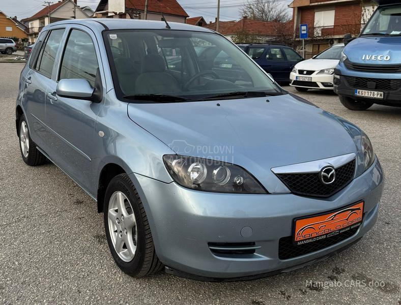 Mazda 2 