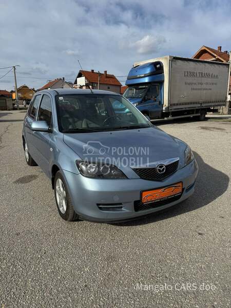 Mazda 2 