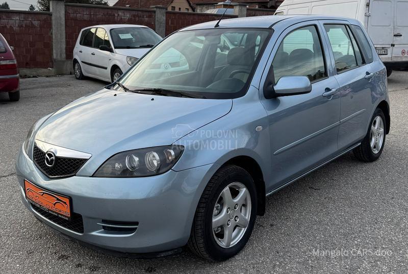 Mazda 2 