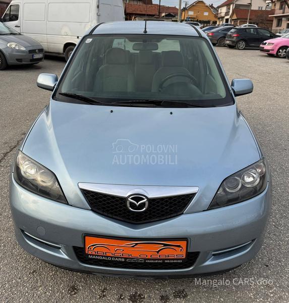 Mazda 2 