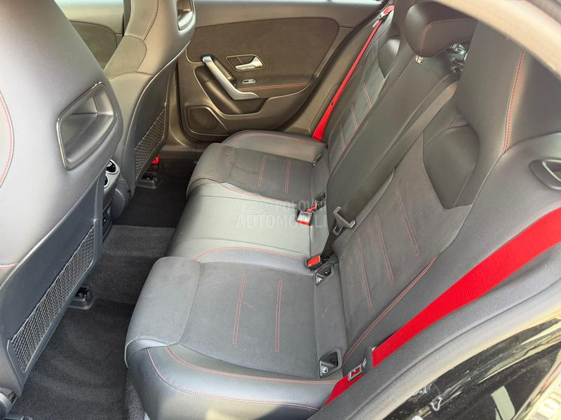 Mercedes Benz A 35 AMG 