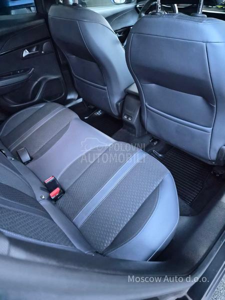 Peugeot 2008 Allure 1.2 business