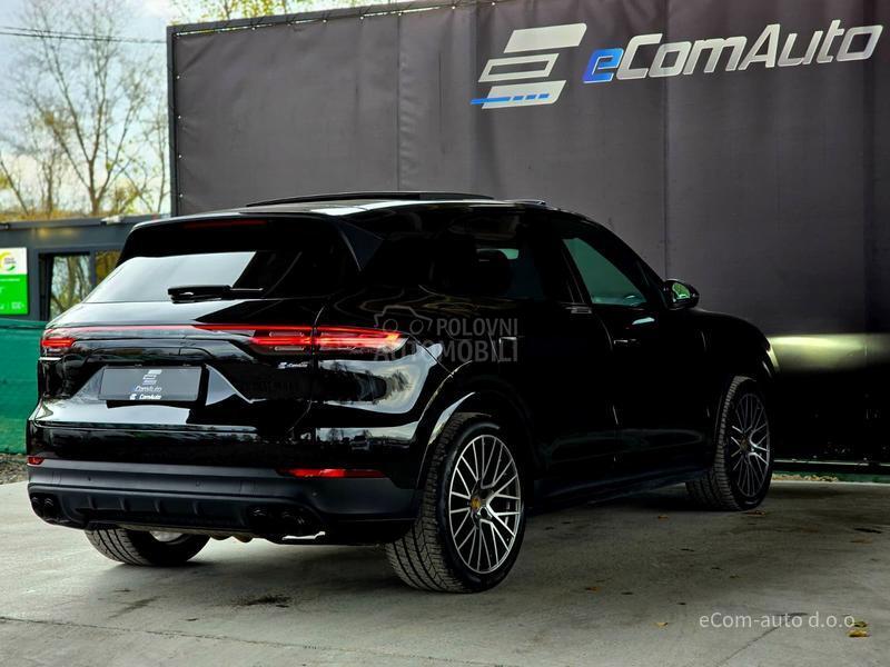 Porsche Cayenne 3.0 PLATINUM A/T