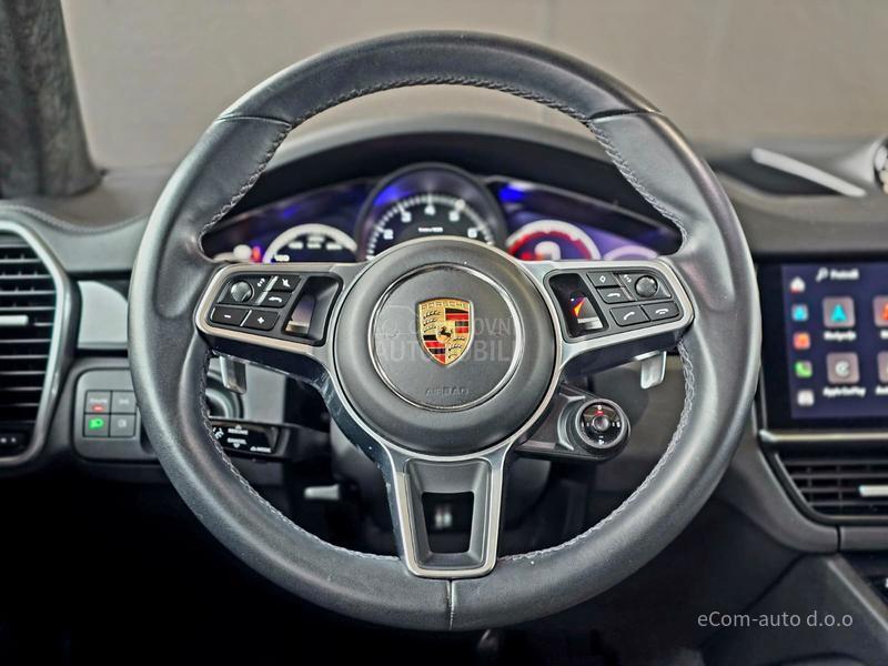 Porsche Cayenne 3.0 PLATINUM A/T
