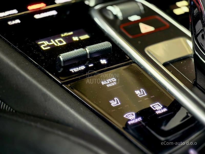 Porsche Cayenne 3.0 PLATINUM A/T