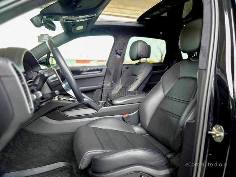 Porsche Cayenne 3.0 PLATINUM A/T