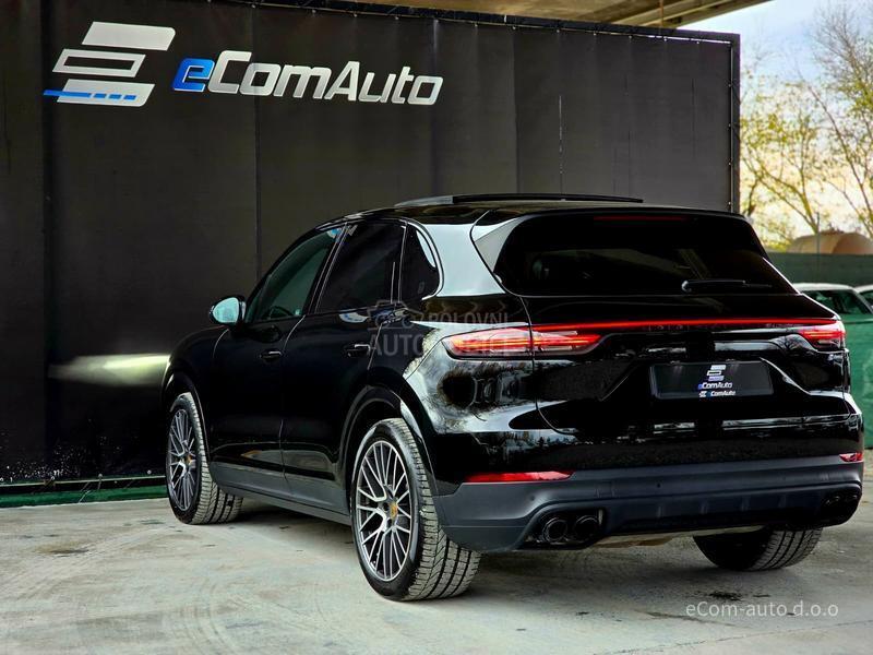 Porsche Cayenne 3.0 PLATINUM A/T