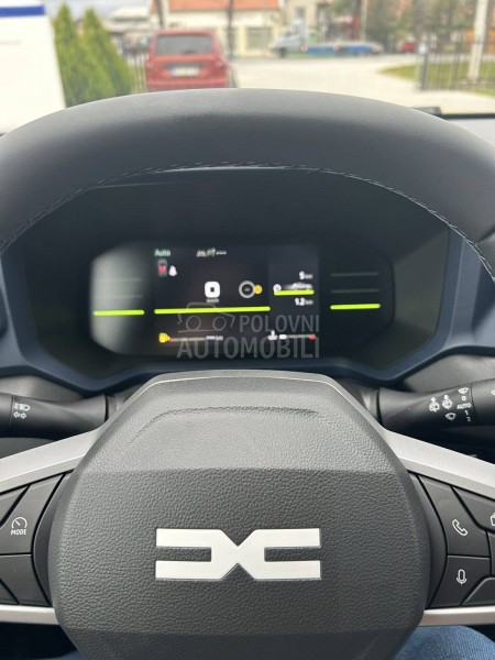 Dacia Bigster EXPRESSION 1.2 4x4