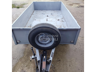 Brenderup prikolica auto