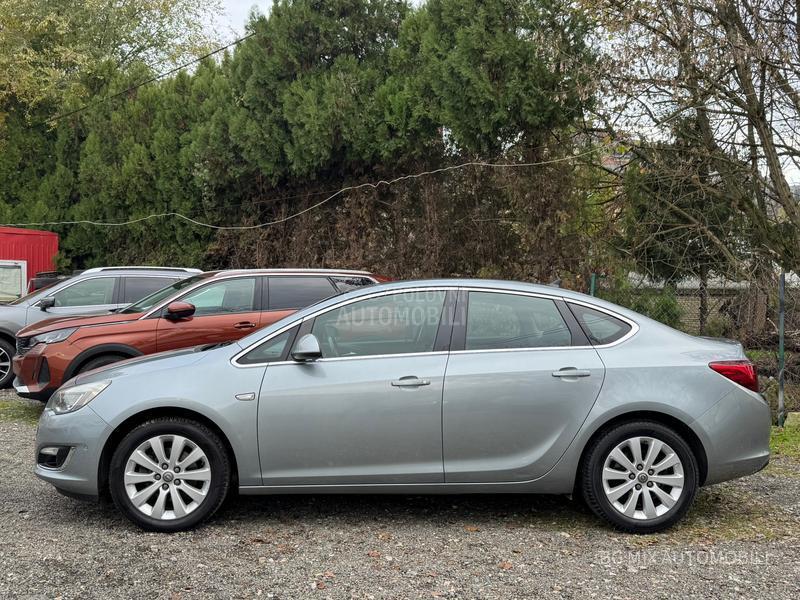 Opel Astra J 1.6 Cdti Cosmo