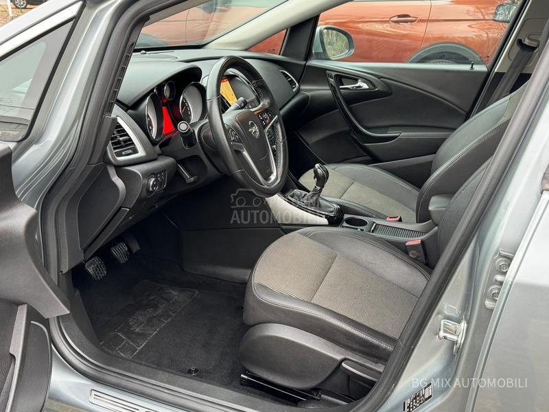 Opel Astra J 1.6 Cdti Cosmo