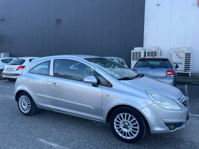Opel Corsa D 