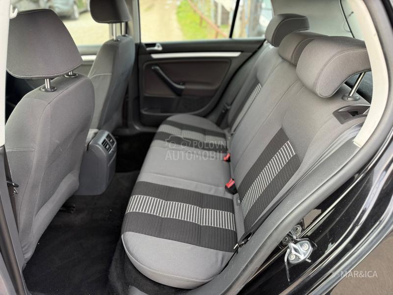 Volkswagen Golf 5 1.6B-TNG BAS D0BAR