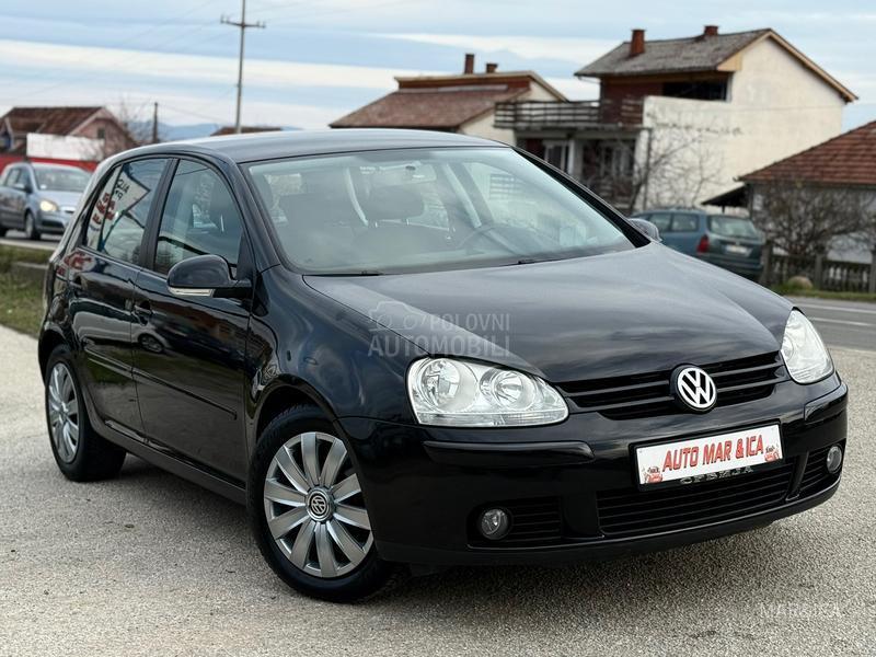 Volkswagen Golf 5 1.6B-TNG BAS D0BAR