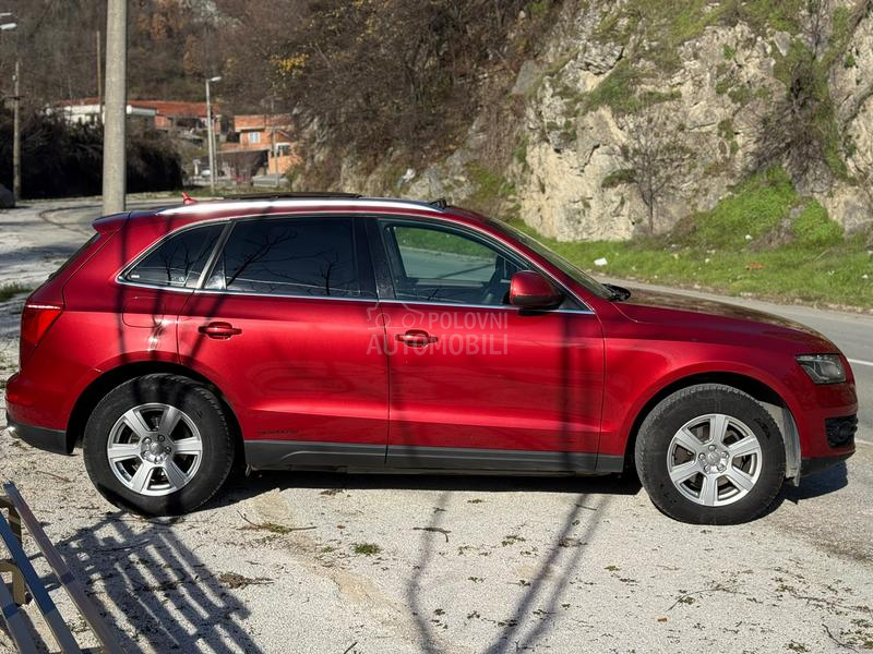 Audi Q5 Quattro  P A N O