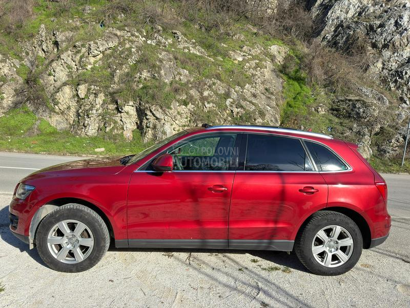 Audi Q5 Quattro  P A N O