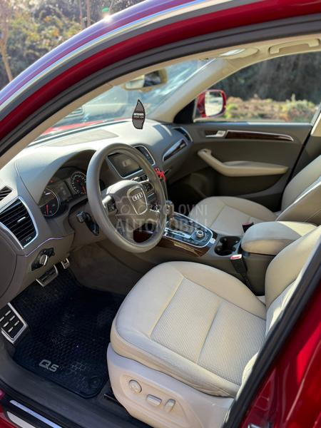 Audi Q5 Quattro  P A N O