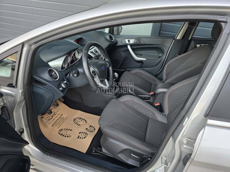Ford Fiesta 1.6 TDCI TITANIUM