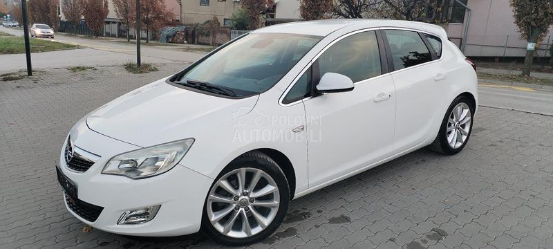 Opel Astra J navl, koza