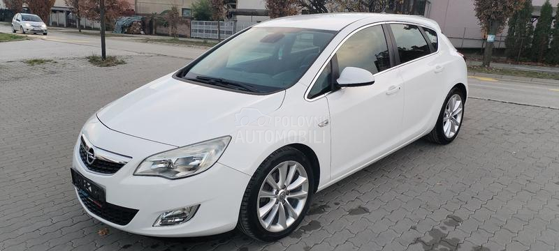 Opel Astra J navl, koza