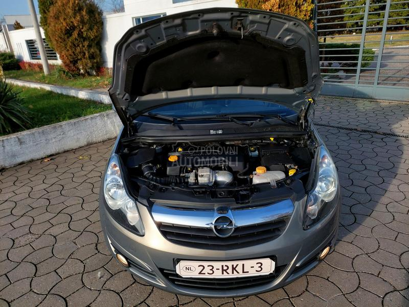 Opel Corsa D 1.3CDTI/ 111 EDITION