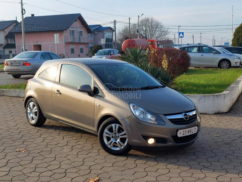 Opel Corsa D 1.3CDTI/ 111 EDITION