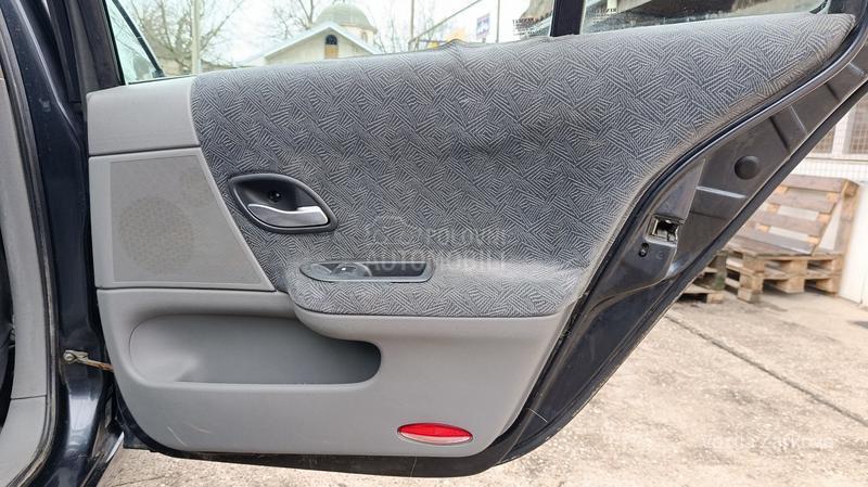 Renault Laguna 1.9 DCI