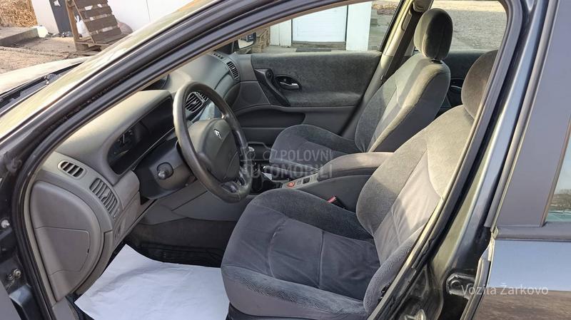 Renault Laguna 1.9 DCI